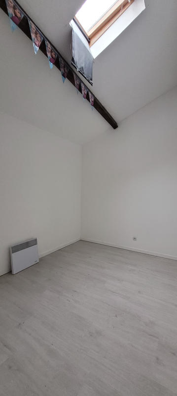 Maison - 90 m² - 6 pièces