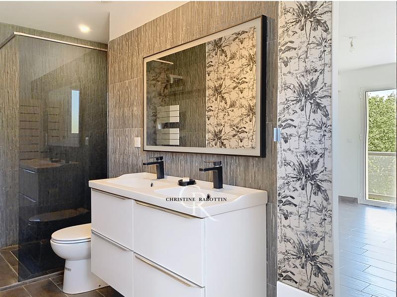 Villa - 143 m² - 4 pièces