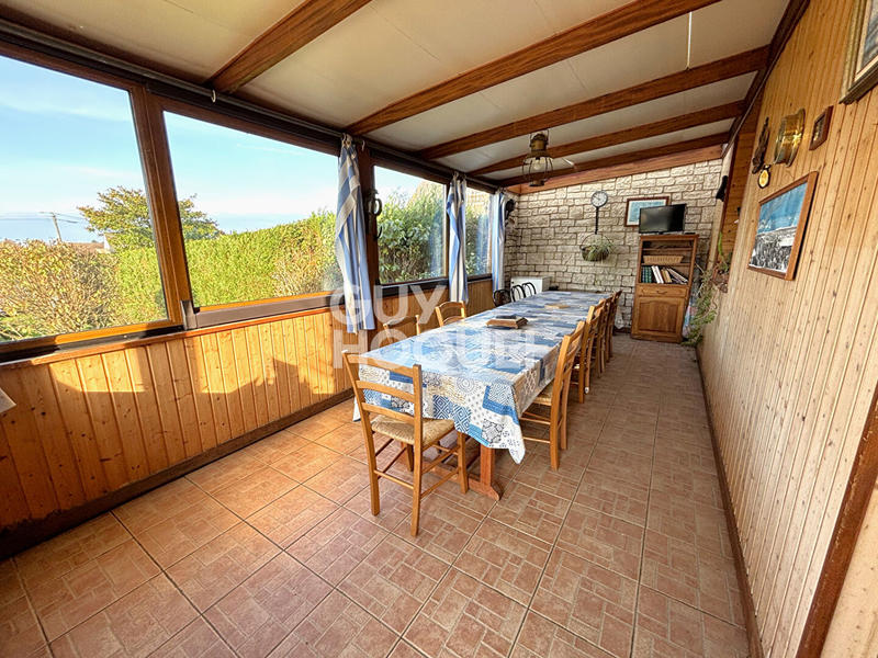 Maison - 167 m² - 8 pièces