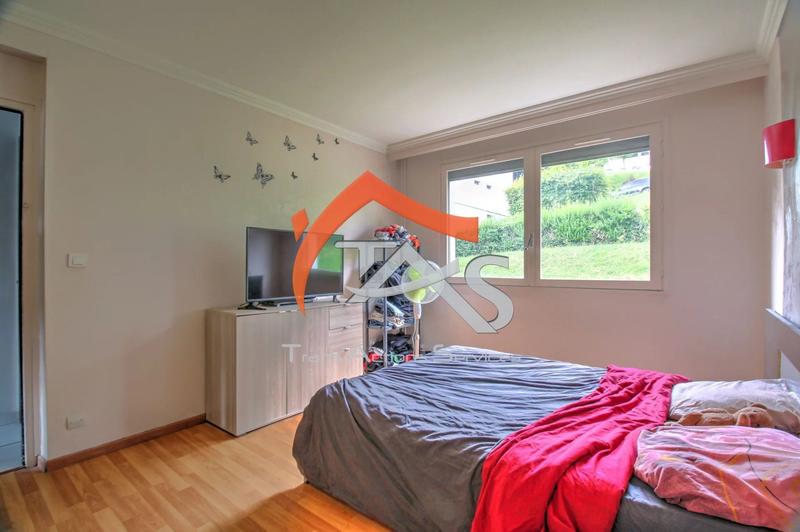 Appartement - 83 m² - 3 pièces