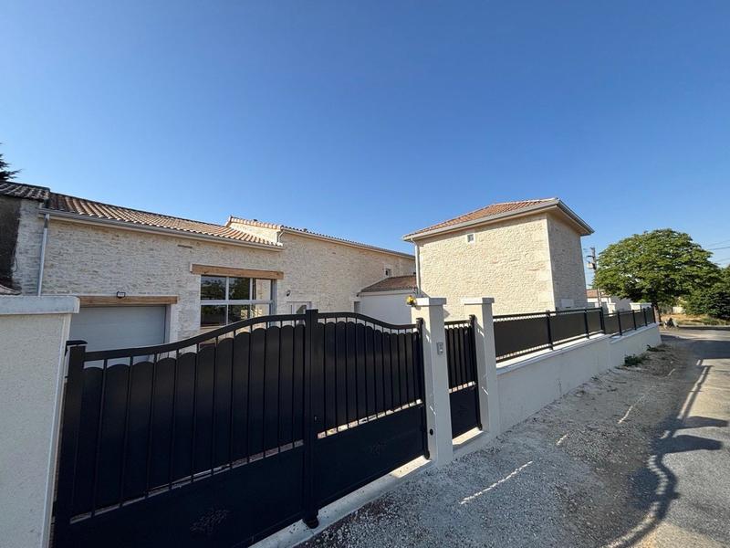 Maison - 176 m² - 5 pièces