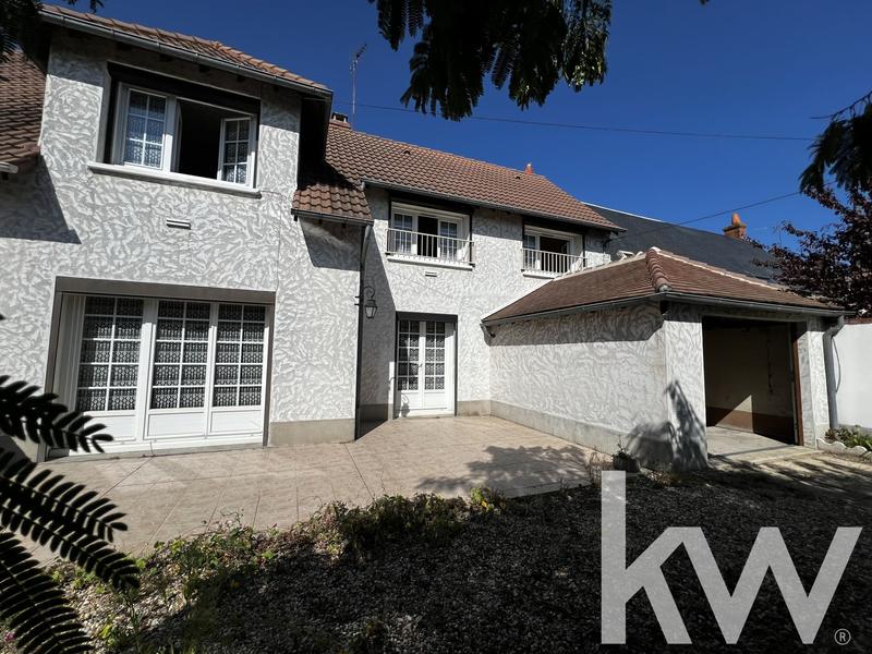 Pavillon - 104 m² - 5 pièces