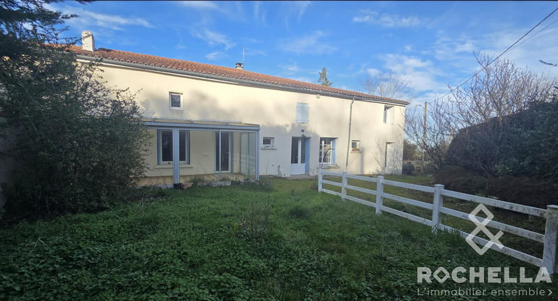 Maison ancienne - 104 m² - 4 pièces