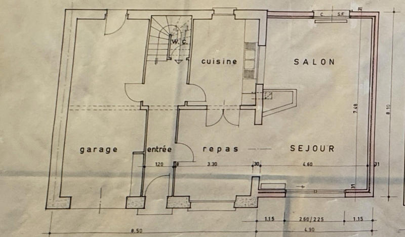 Maison traditionnelle - 121 m² - 7 pièces