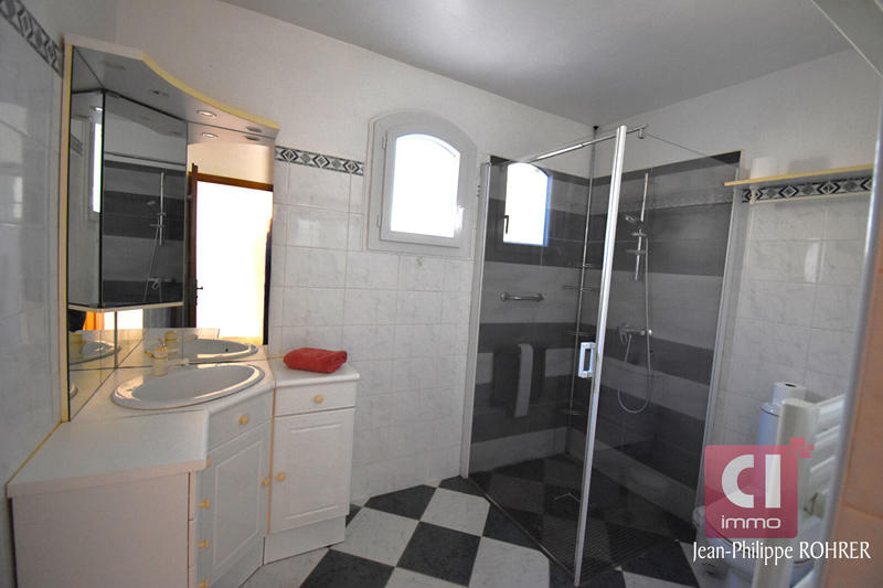 Maison - 157 m² - 5 pièces