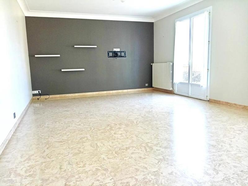Propriété - 229 m² - 8 pièces