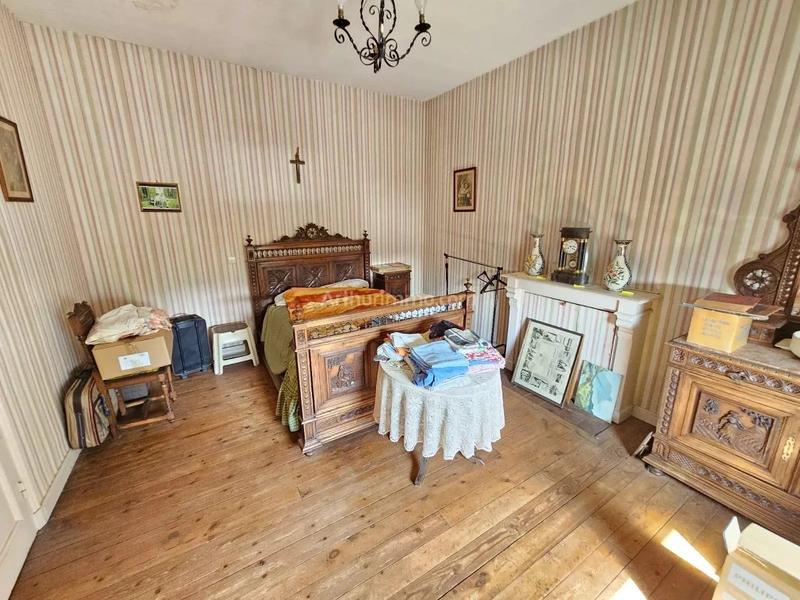 Maison - 94 m² - 6 pièces