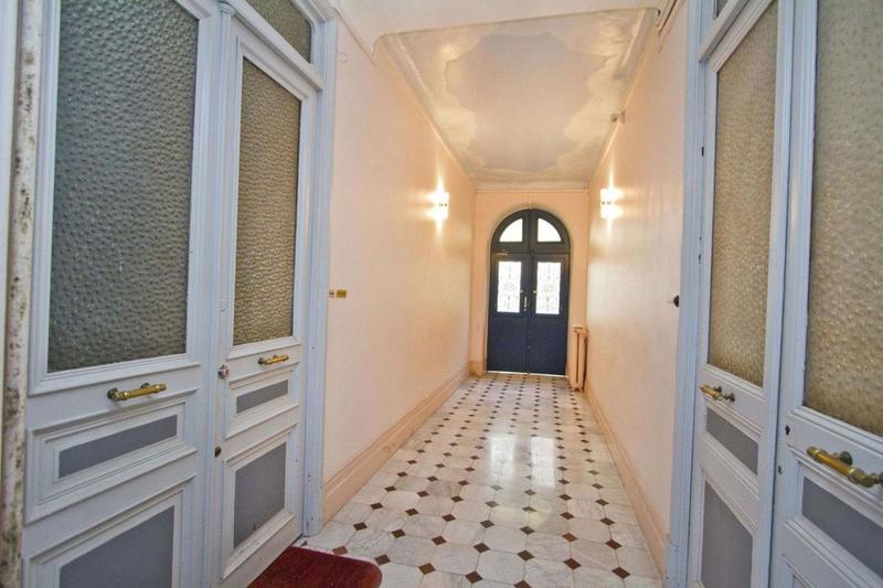 Appartement - 90 m² - 3 pièces