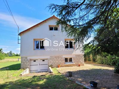 Maison - 167 m² - 8 pièces