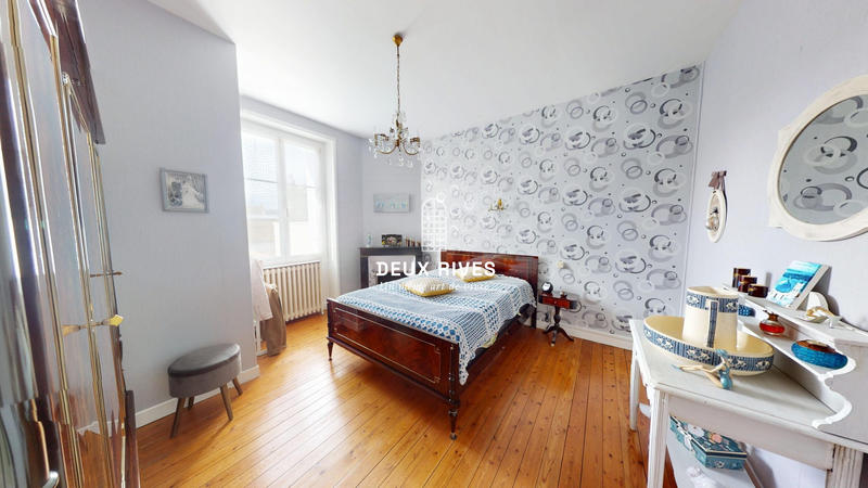 Maison - 143 m² - 6 pièces