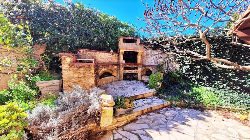 Maison - 145 m² - 7 pièces