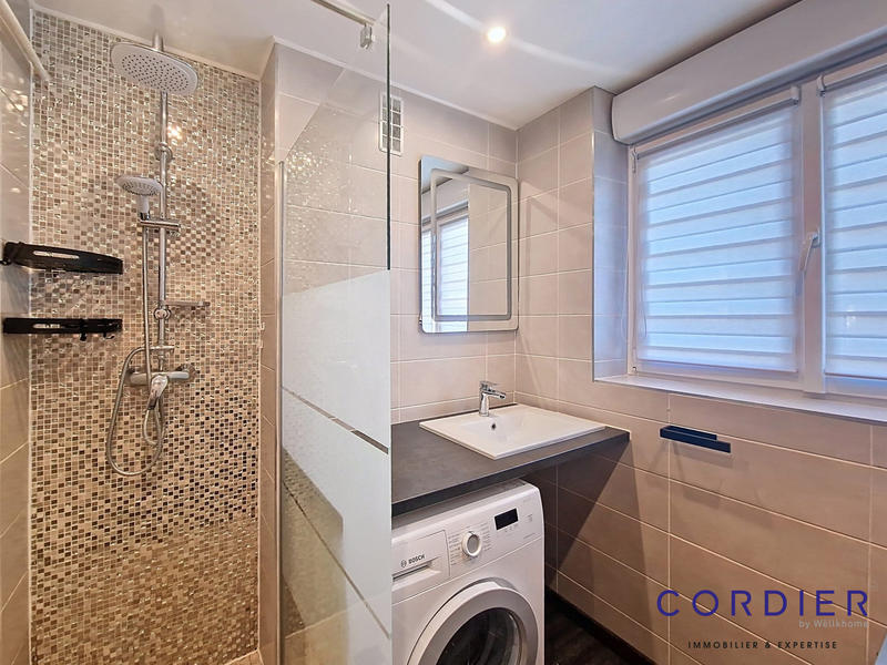 Appartement - 60 m² - 4 pièces