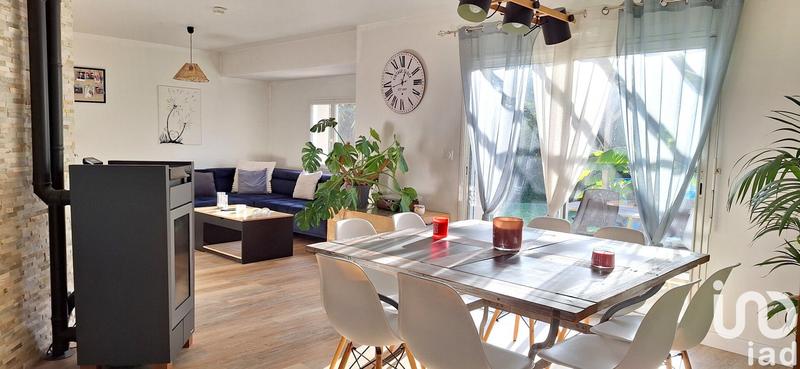 Maison - 98 m² - 4 pièces