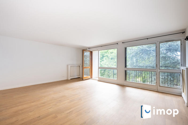 Appartement - 80 m² - 4 pièces