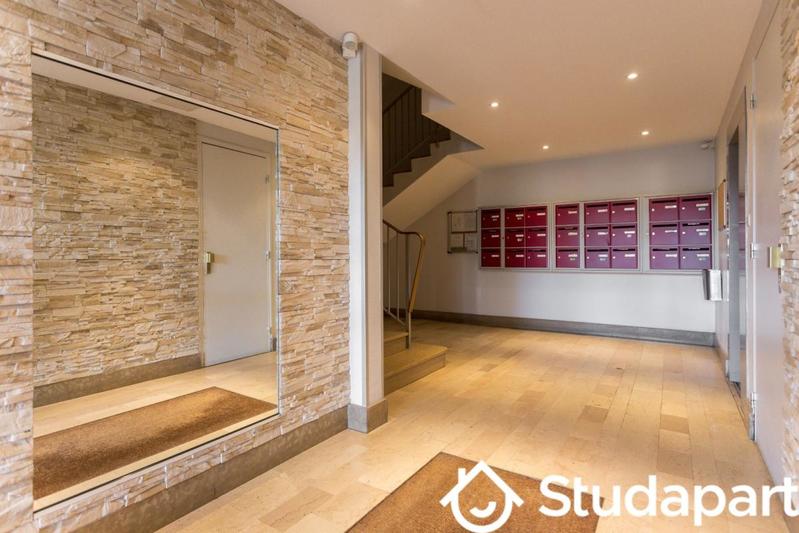 Chambre - 11 m² - 1 pièce