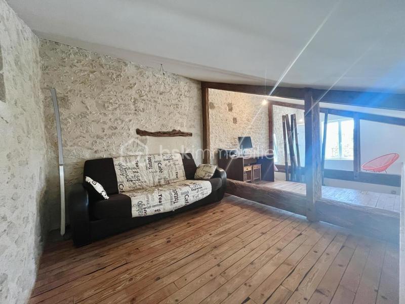 Maison en pierre - 164 m² - 7 pièces