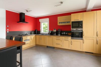 Maison traditionnelle - 132 m² - 5 pièces