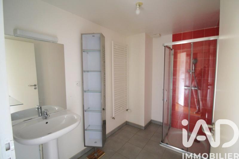 Appartement - 77 m² - 3 pièces