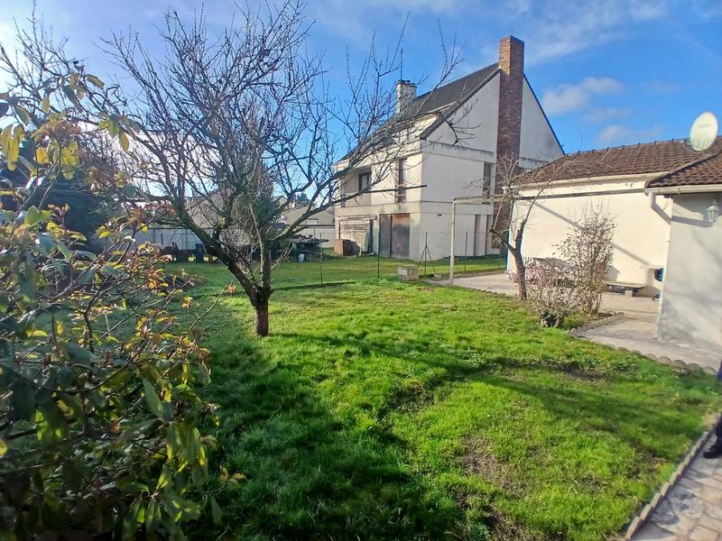 Maison - 75 m² - 4 pièces