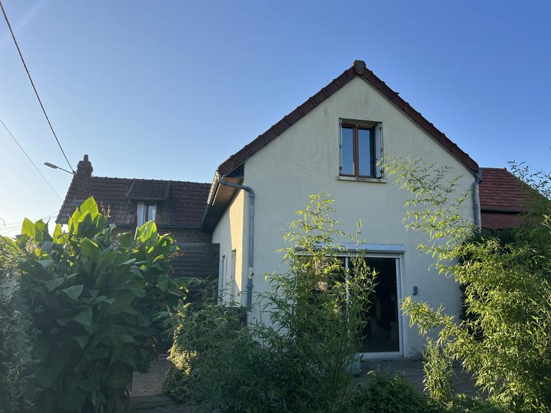 Maison - 140 m² - 5 pièces