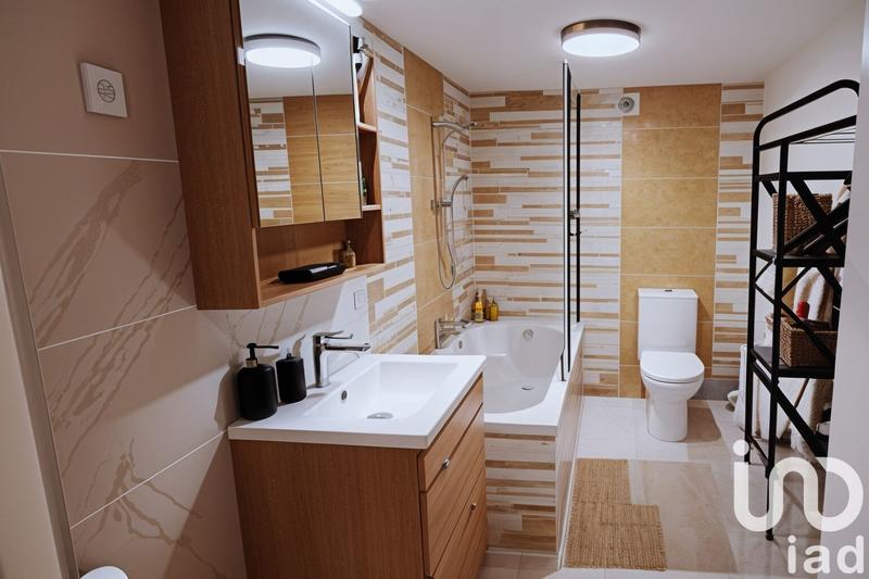 Maison - 166 m² - 5 pièces