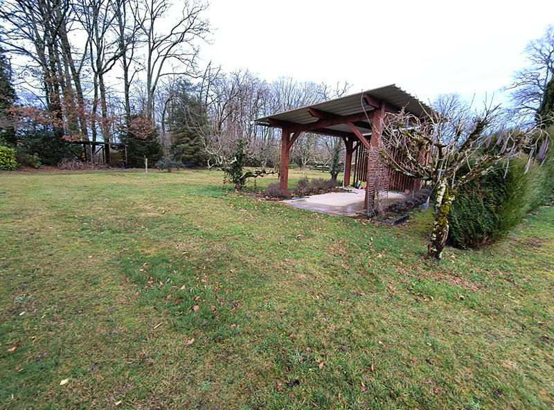 Maison - 253 m² - 6 pièces