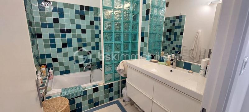 Appartement - 63 m² - 3 pièces