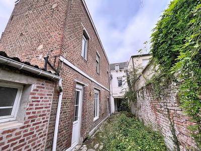 Immeuble - 210 m² - 11 pièces