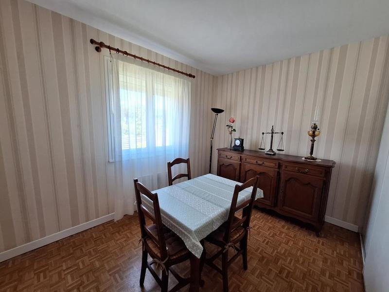 Maison - 83 m² - 5 pièces