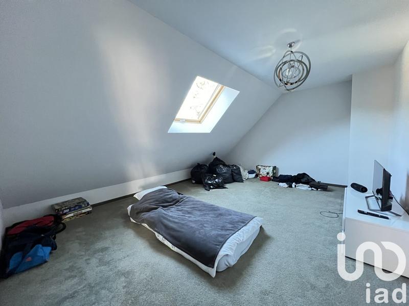 Maison - 183 m² - 7 pièces