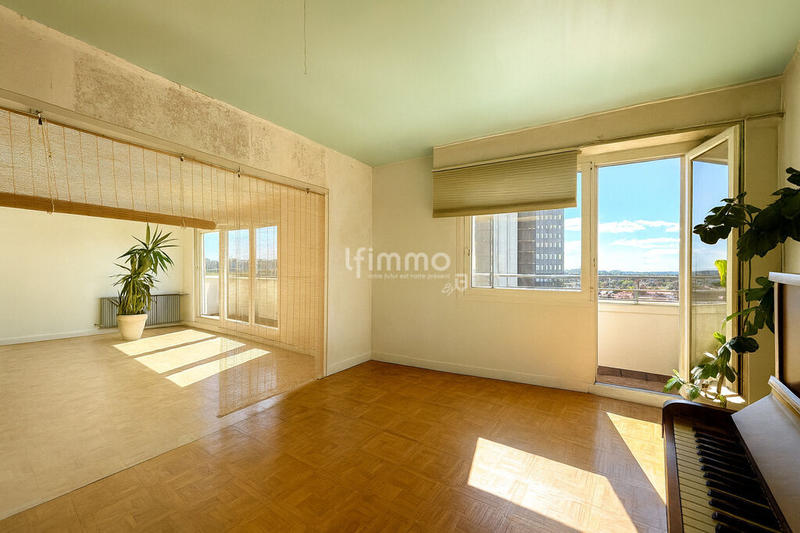 Appartement - 84 m² - 3 pièces