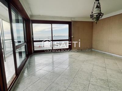 Appartement - 61 m² - 2 pièces