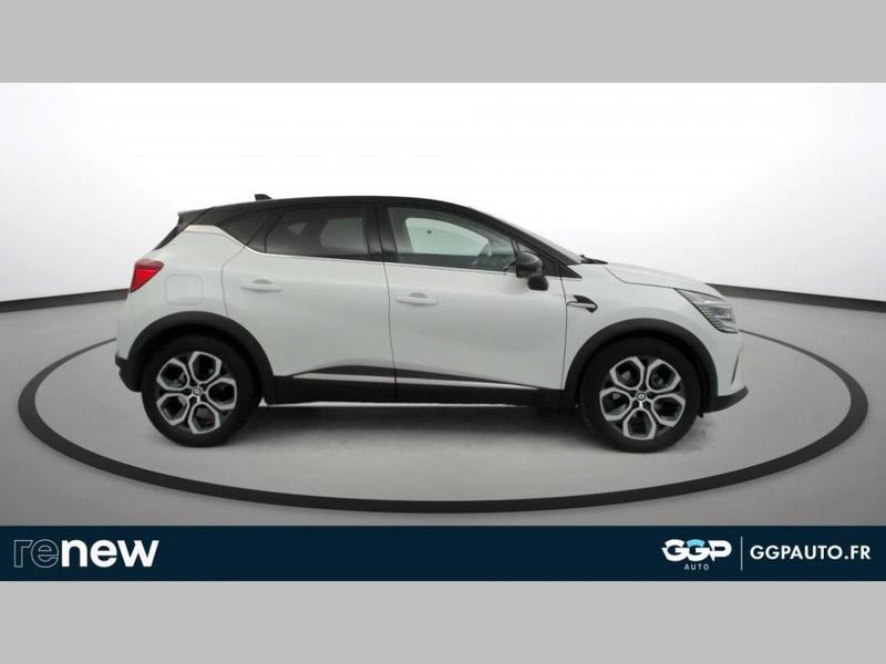 Renault Captur E-Tech full hybrid 145 Techno fast track