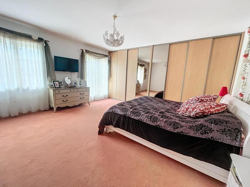 Maison de campagne - 290 m² - 9 pièces