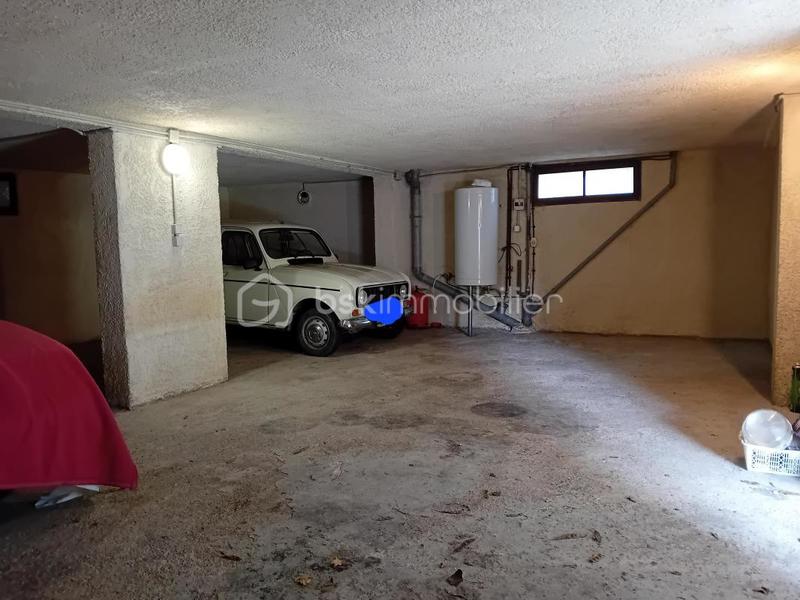 Maison - 110 m² - 6 pièces