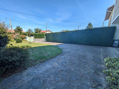 Maison - 125 m² - 8 pièces