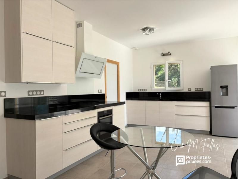 Maison - 120 m² - 4 pièces