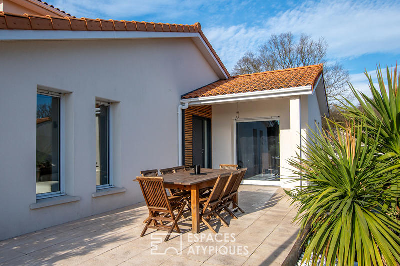 Maison - 180 m² - 8 pièces