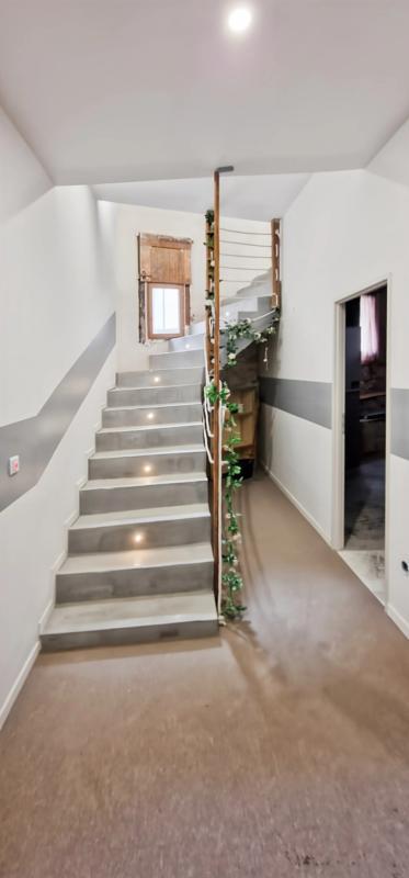 Maison en pierre - 175 m² - 4 pièces