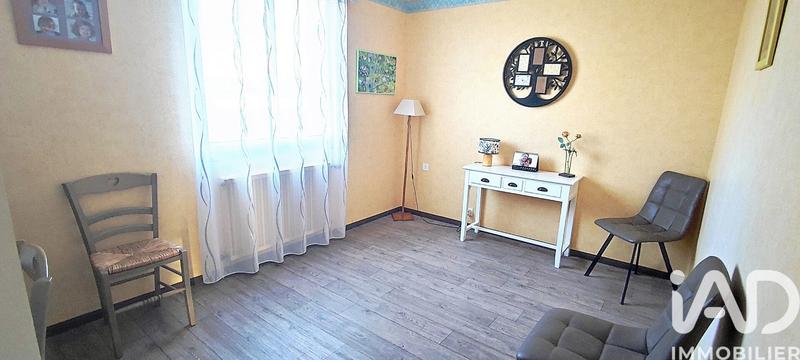 Maison - 99 m² - 5 pièces