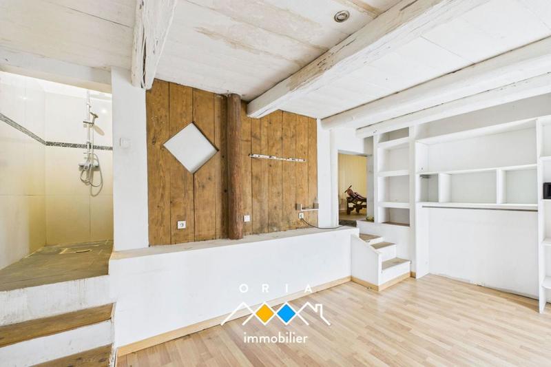 Maison de village - 140 m² - 6 pièces