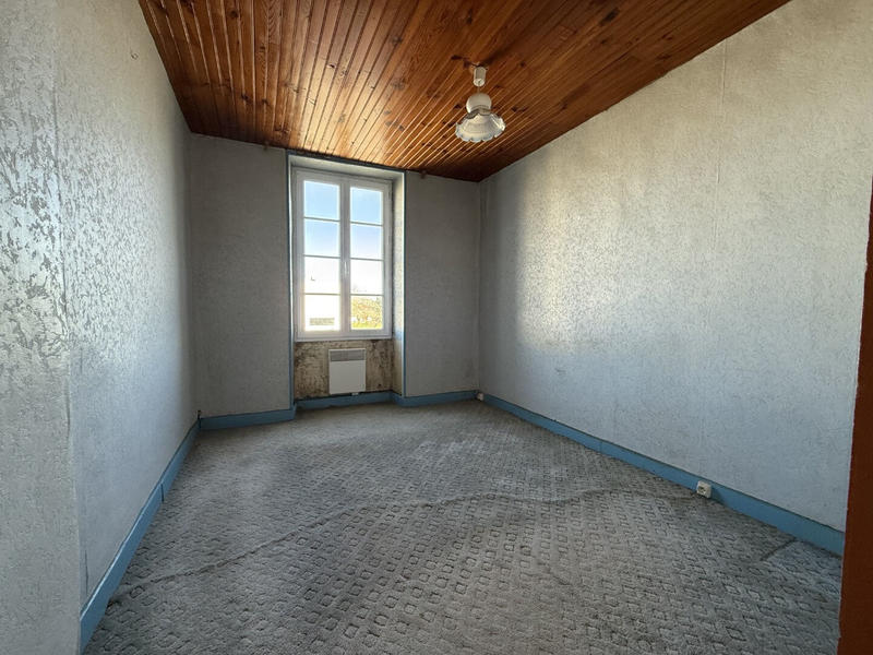 Maison - 94 m² - 5 pièces