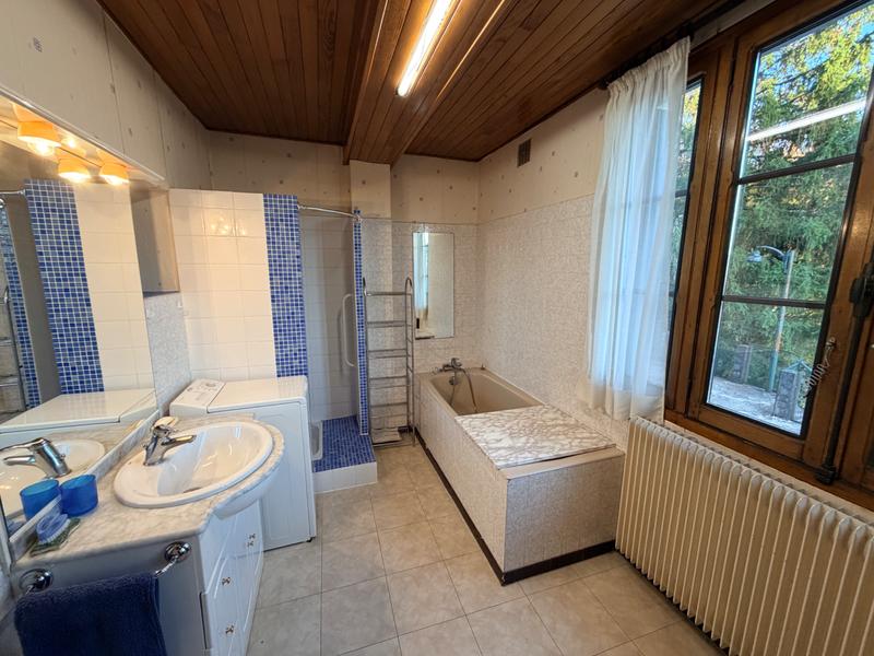 Maison - 111 m² - 6 pièces