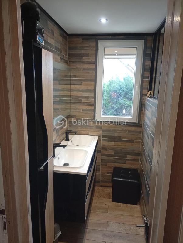 Pavillon - 100 m² - 5 pièces