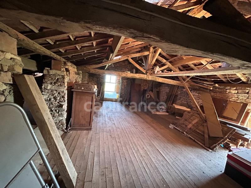 Maison - 182 m² - 7 pièces