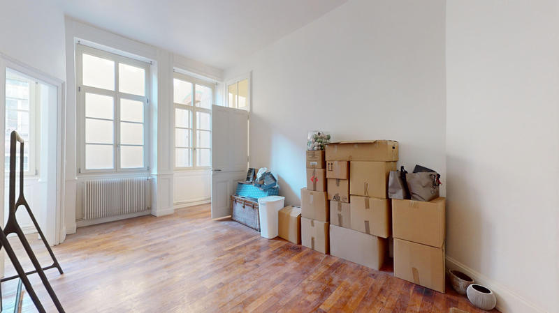 Appartement - 136 m² - 5 pièces