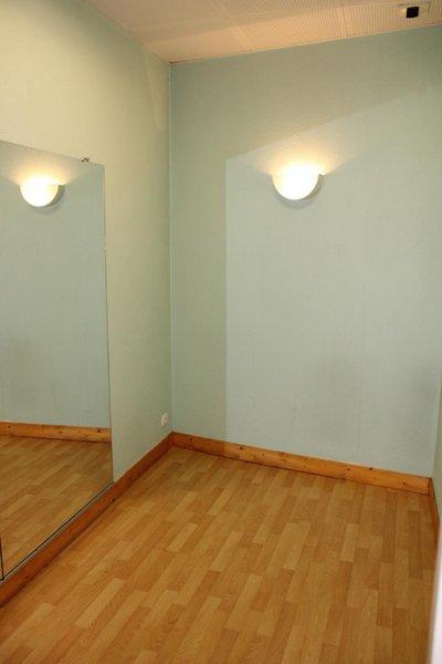 Local commercial - 45 m² - 4 pièces