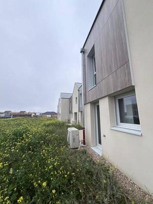 Pavillon - 93 m² - 4 pièces