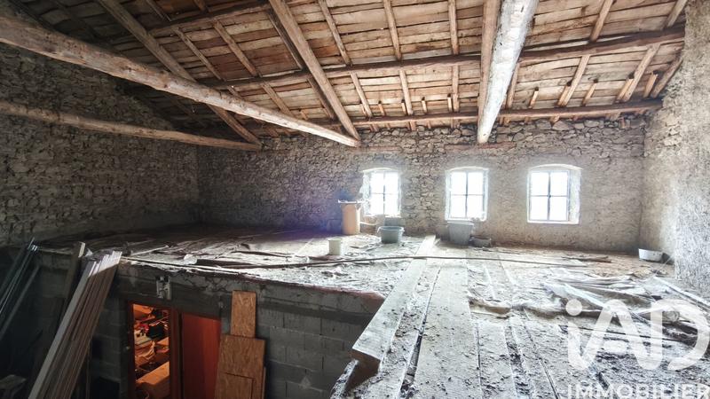 Maison de village - 101 m² - 5 pièces