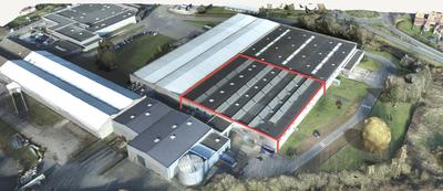 Entrepôt - 3 300 m²